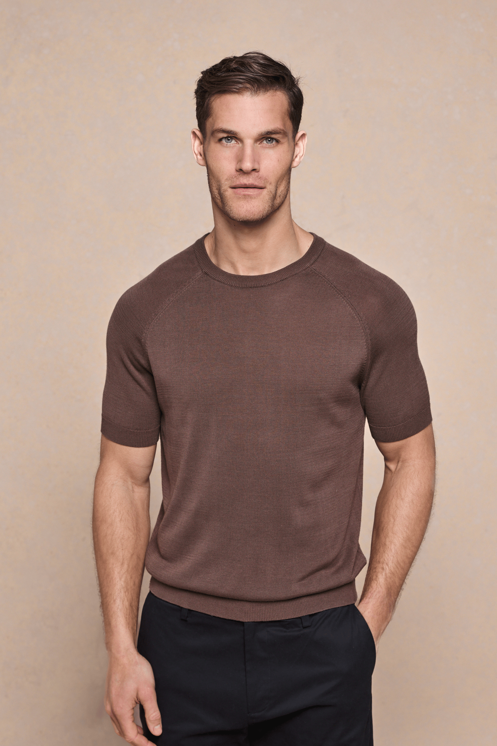 Riera Knit Crew Neck T-Shirt - Brown