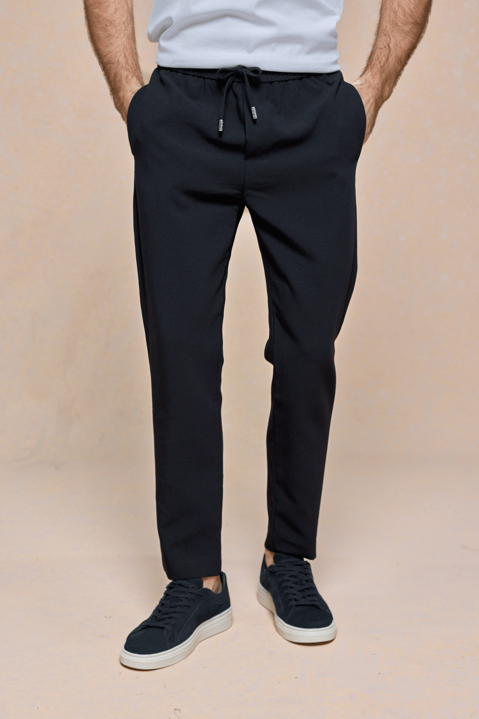 Mateo Tapered Trouser - Black