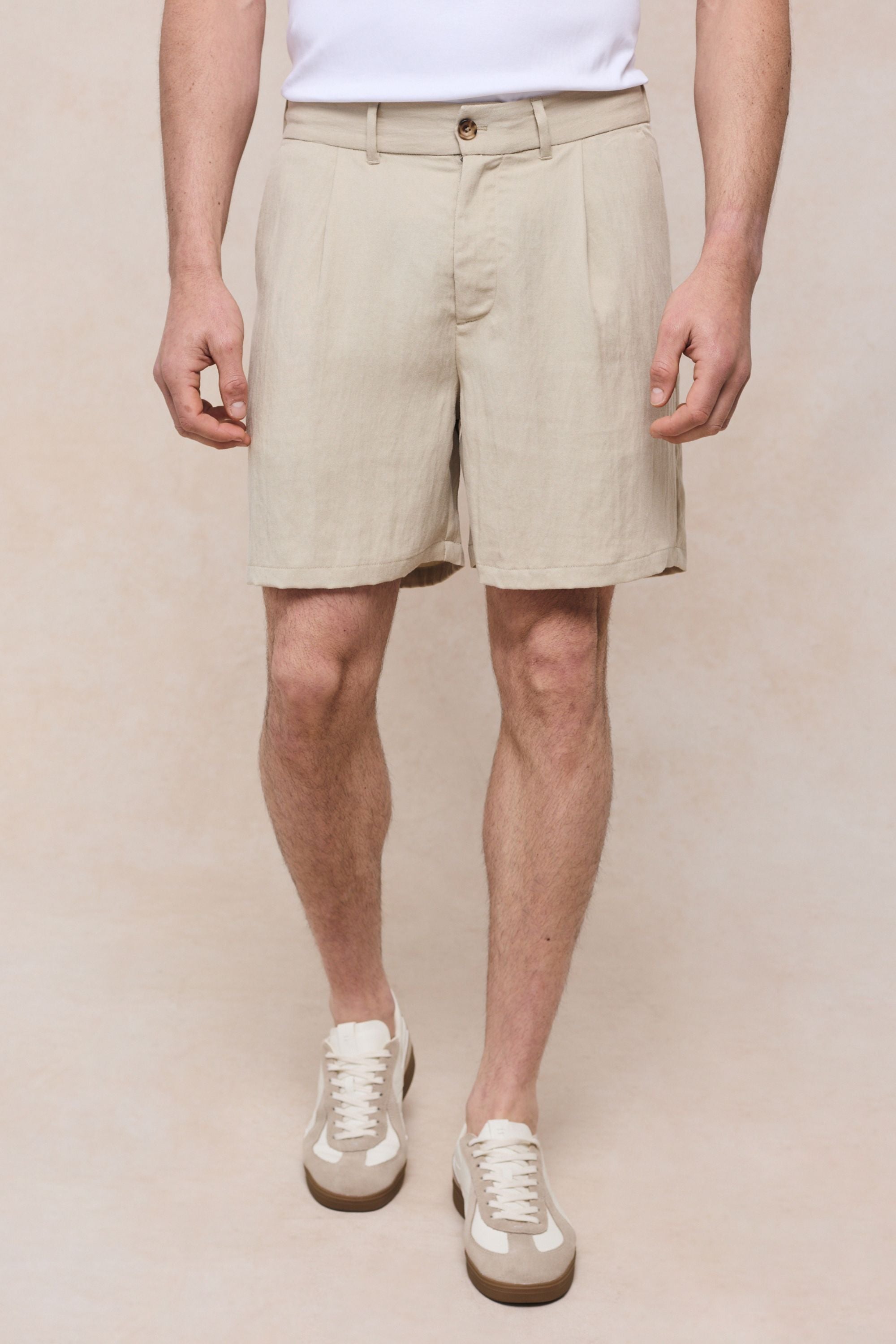 Caio Fluid Twill Short - Beige