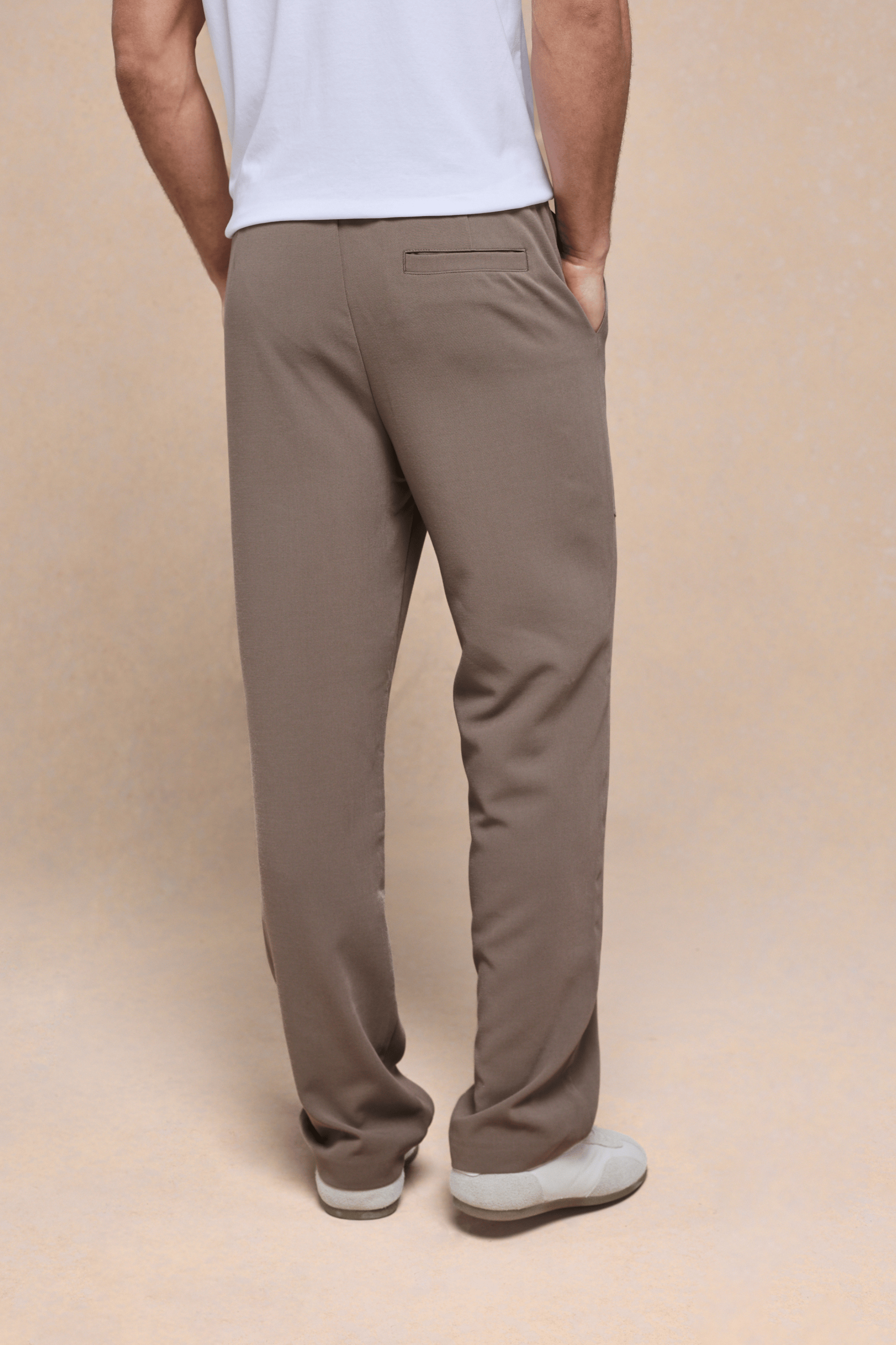 Julien Relaxed Panelled Trouser - Olive