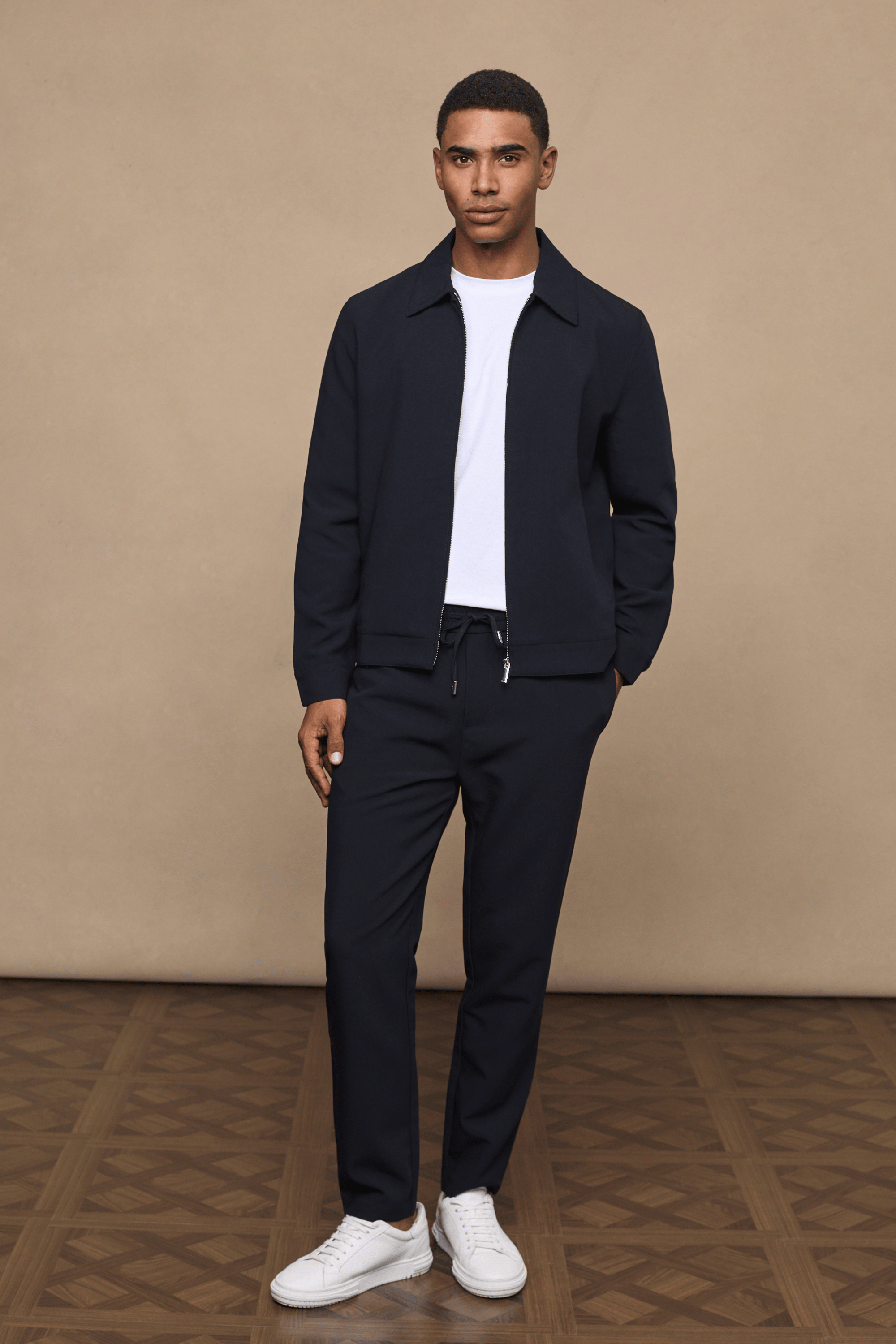 Emilio Everyday Tapered Trouser - Dark Navy
