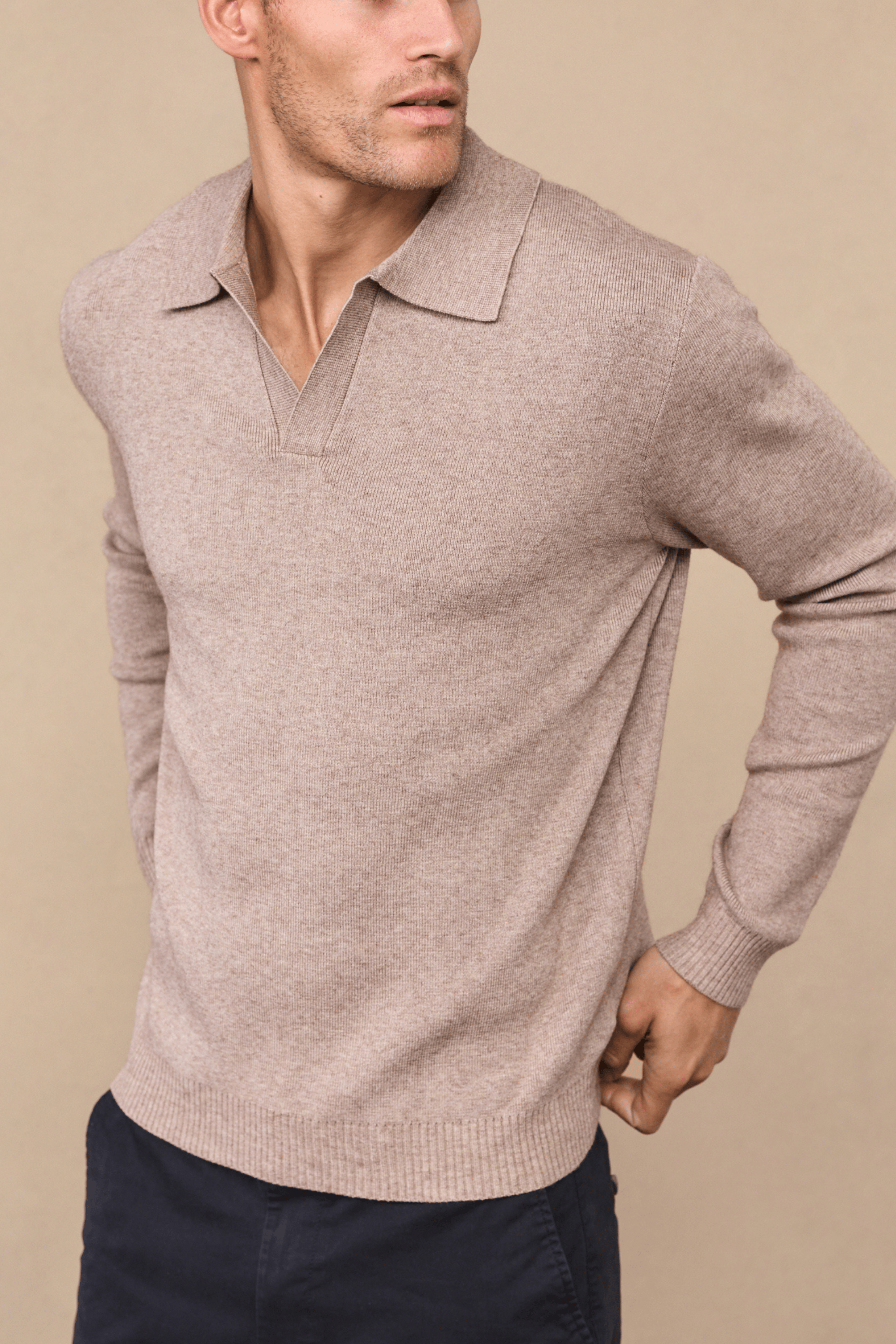 Lennon Poloshirt mit offenem Kragen - Biscuit Beige