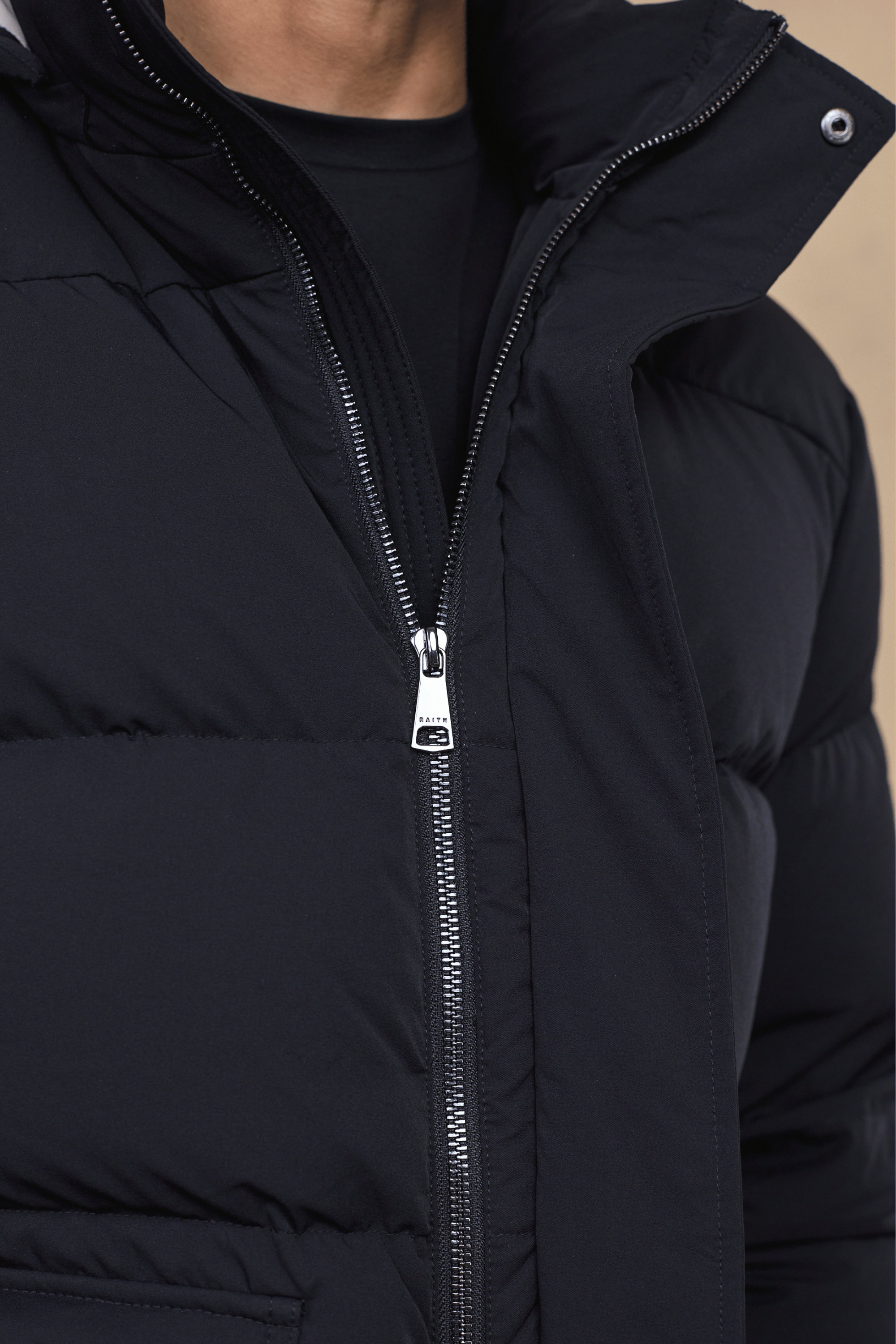 Everetto Down Filled Puffer Coat - Black