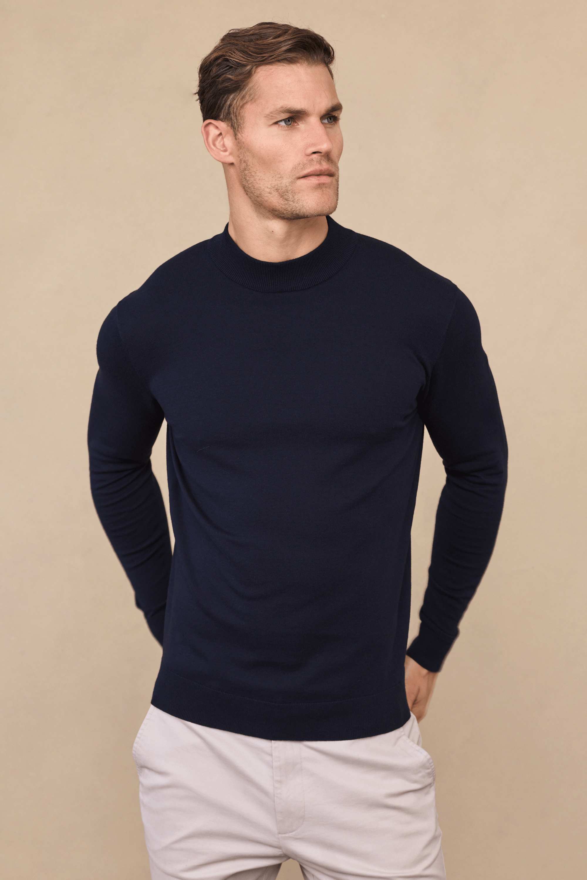 Noah Lightweight Crew Neck Sweater - Navy