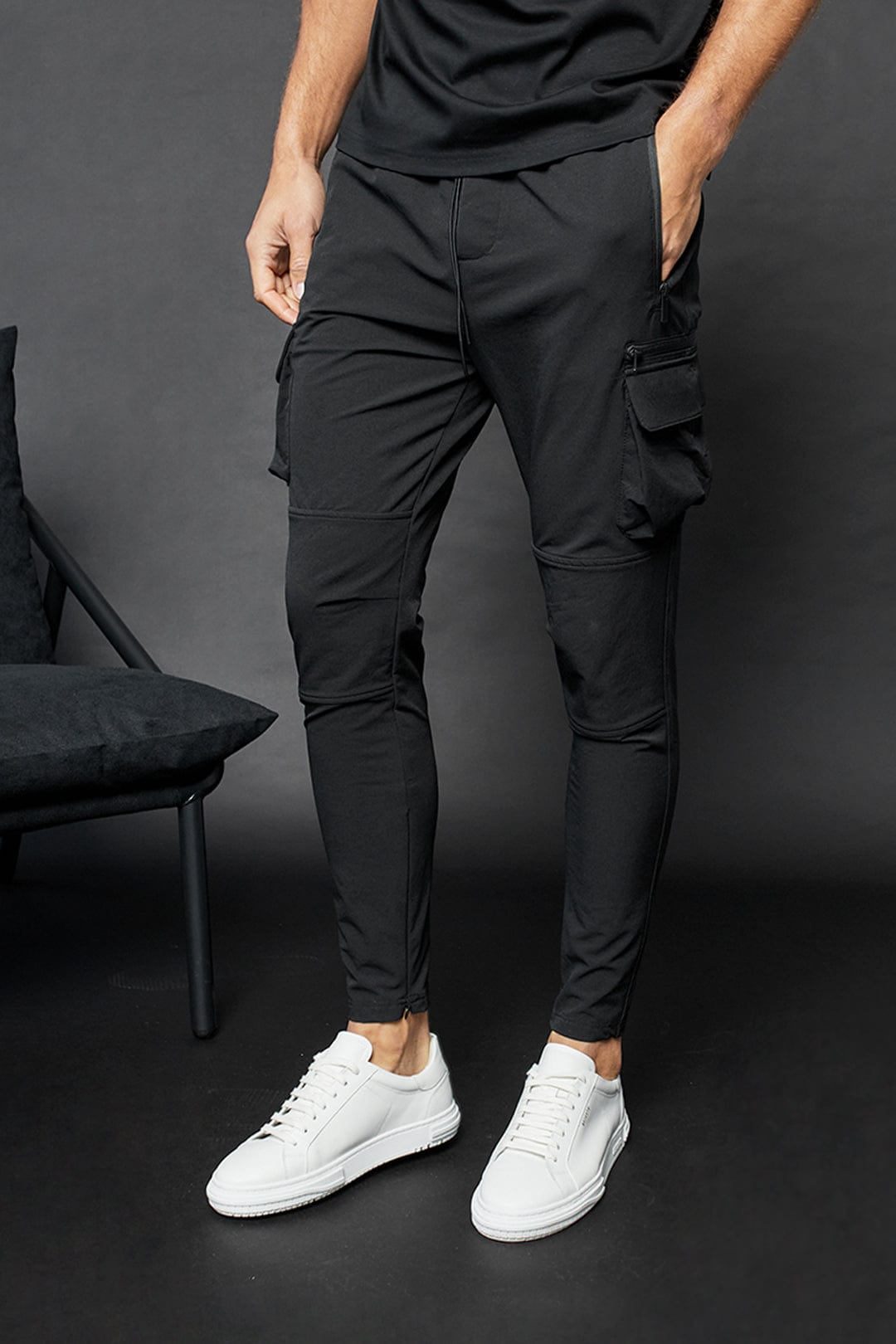 MID WEIGHT NYLON CARGO TROUSER - BLACK