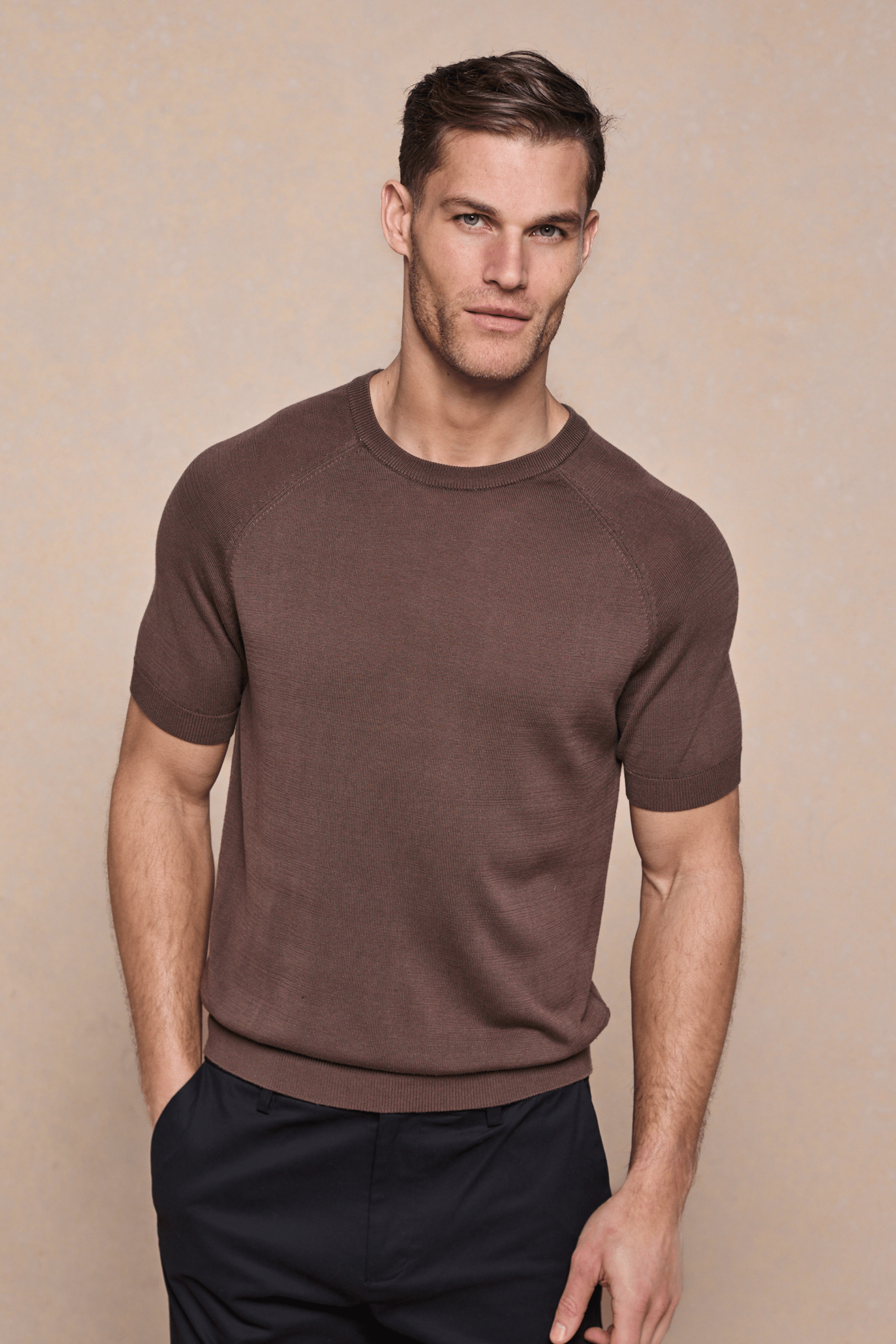 Riera Knit Crew Neck T-Shirt - Brown