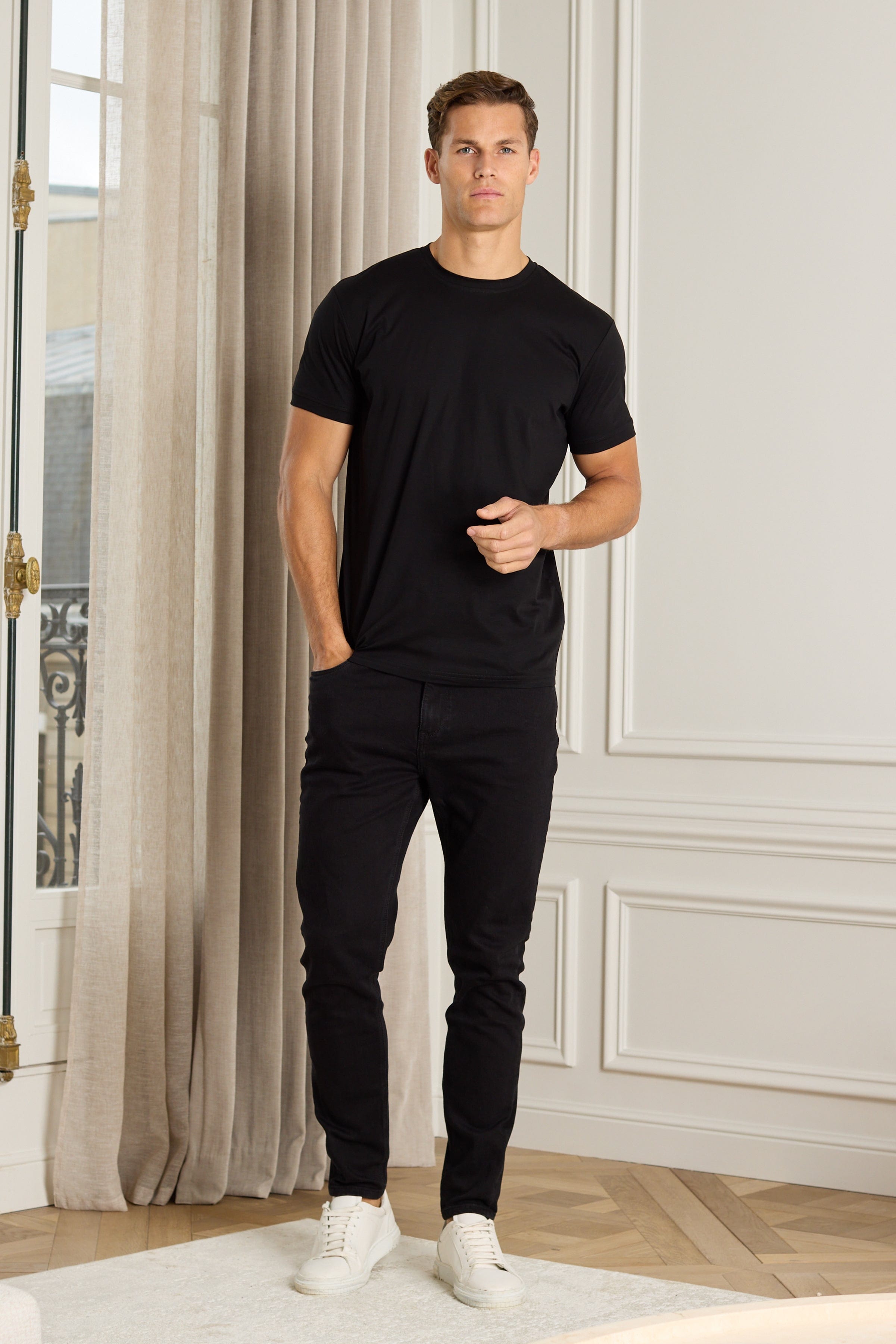 Louis Tapered Straight Leg Stretch-Denim - Schwarz