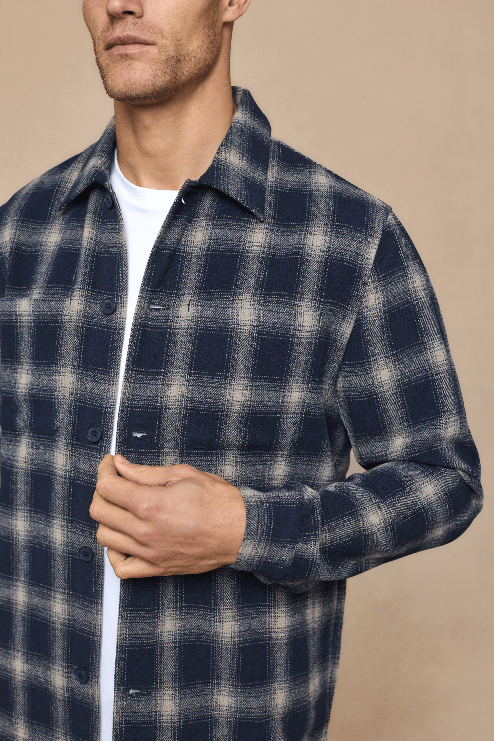 Vienna Wool Checked Overshirt - Navy/Ivory