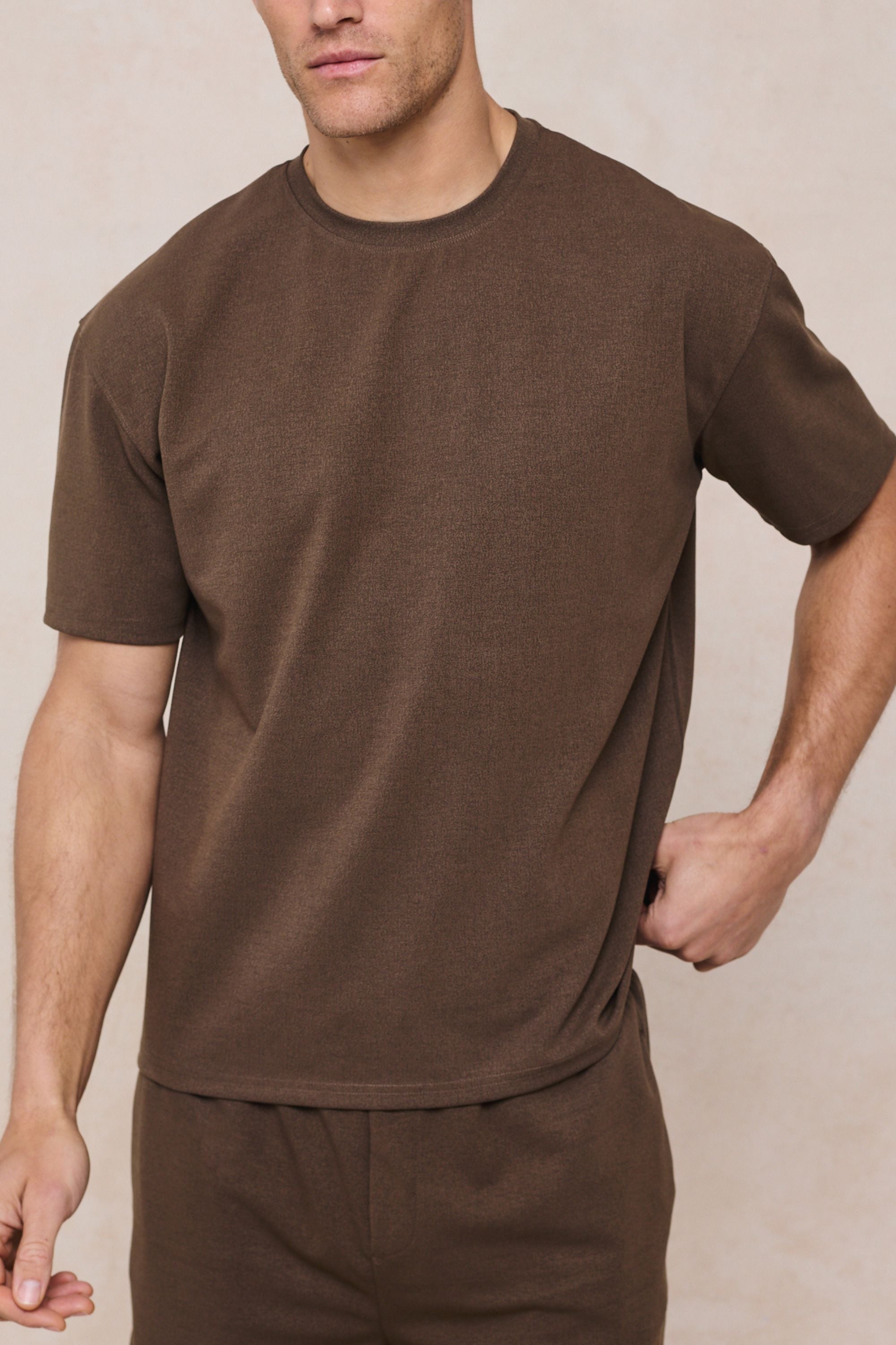 Tomas Crew Neck Crinkled Tshirt - Dark Brown