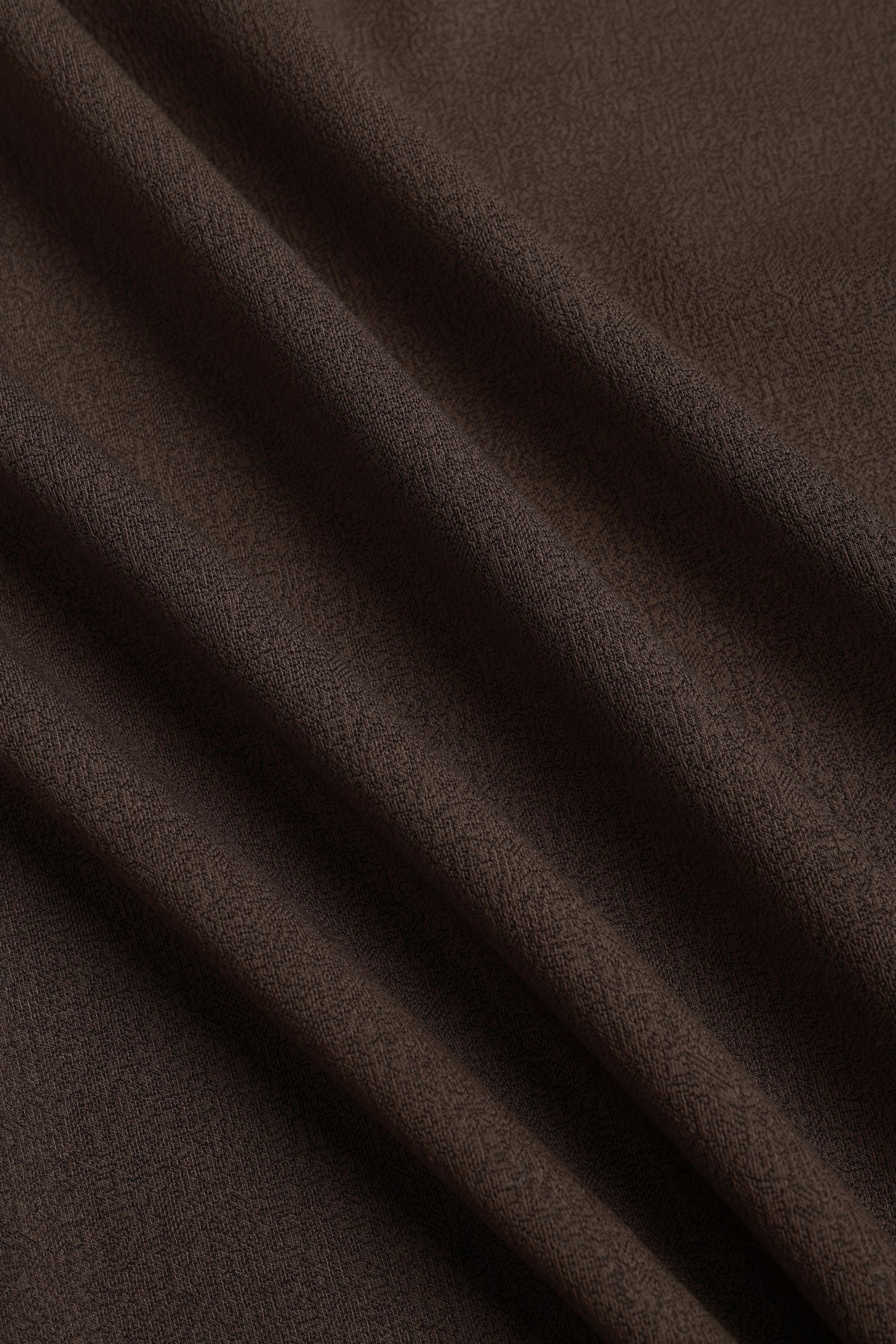 Tomas Crew Neck Textured T-Shirt - Dark Brown