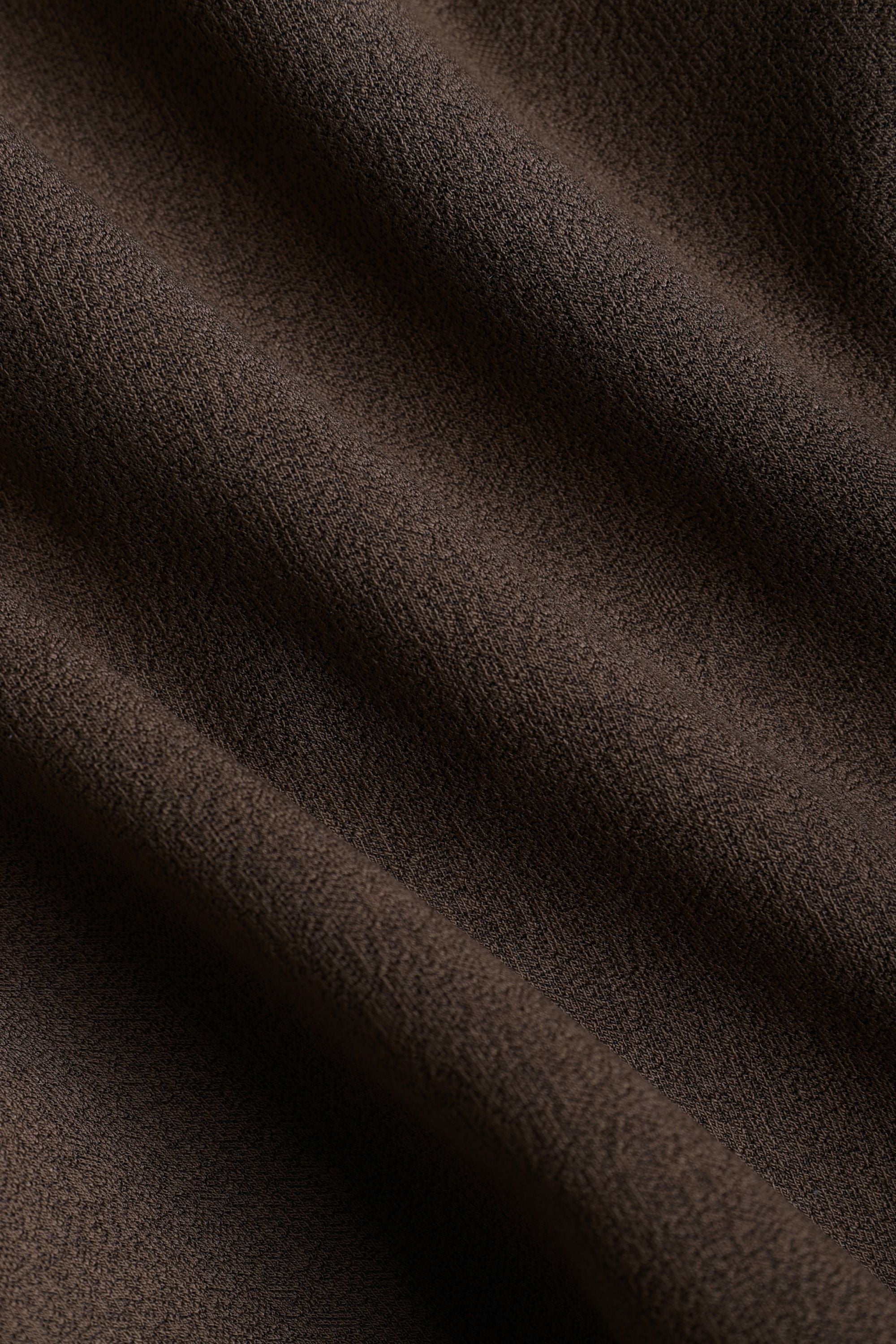 Tomas Elasticated Waist Short - Dark Brown