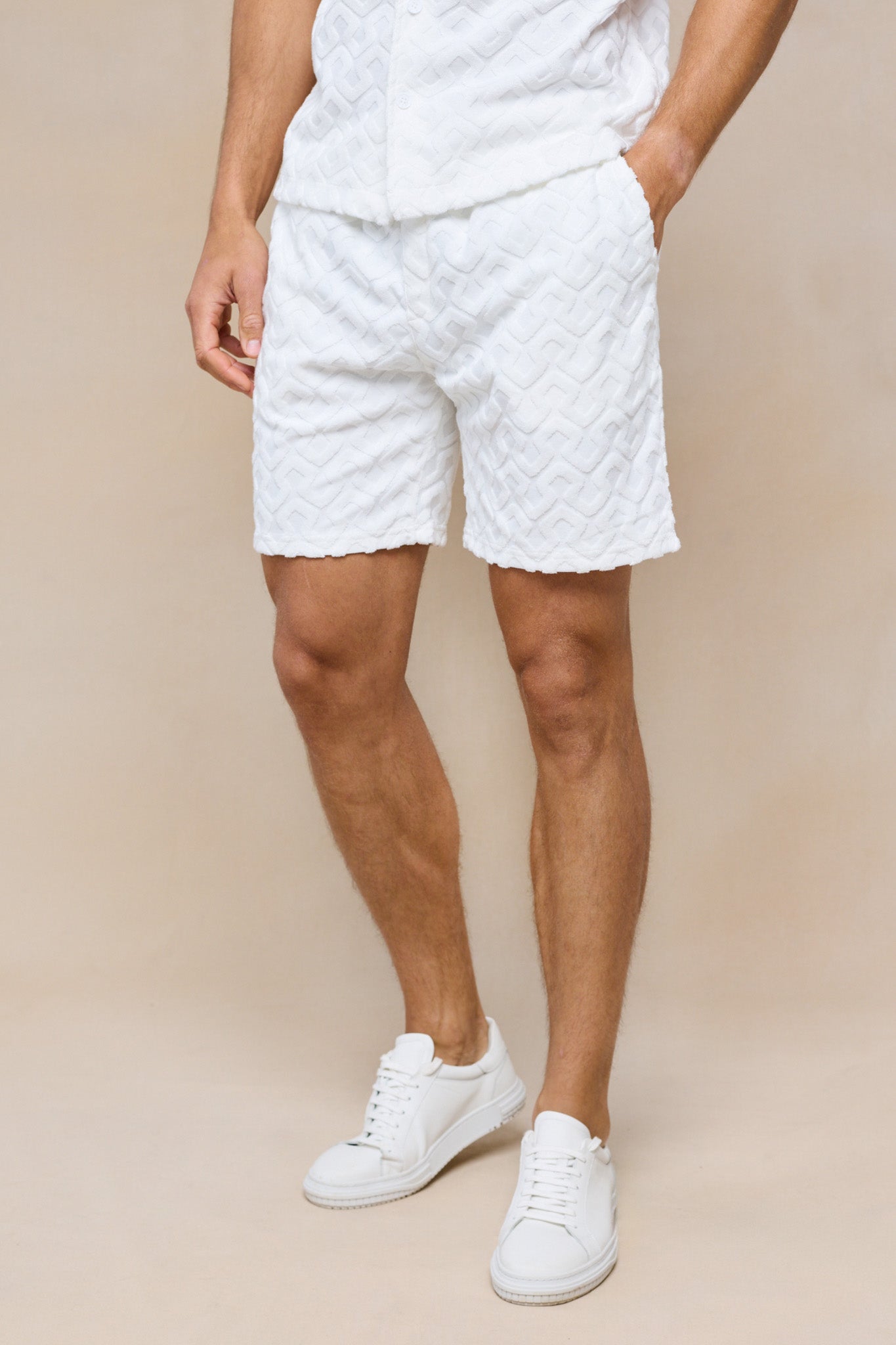 Fontana Flocked Towelled Short - Ecru