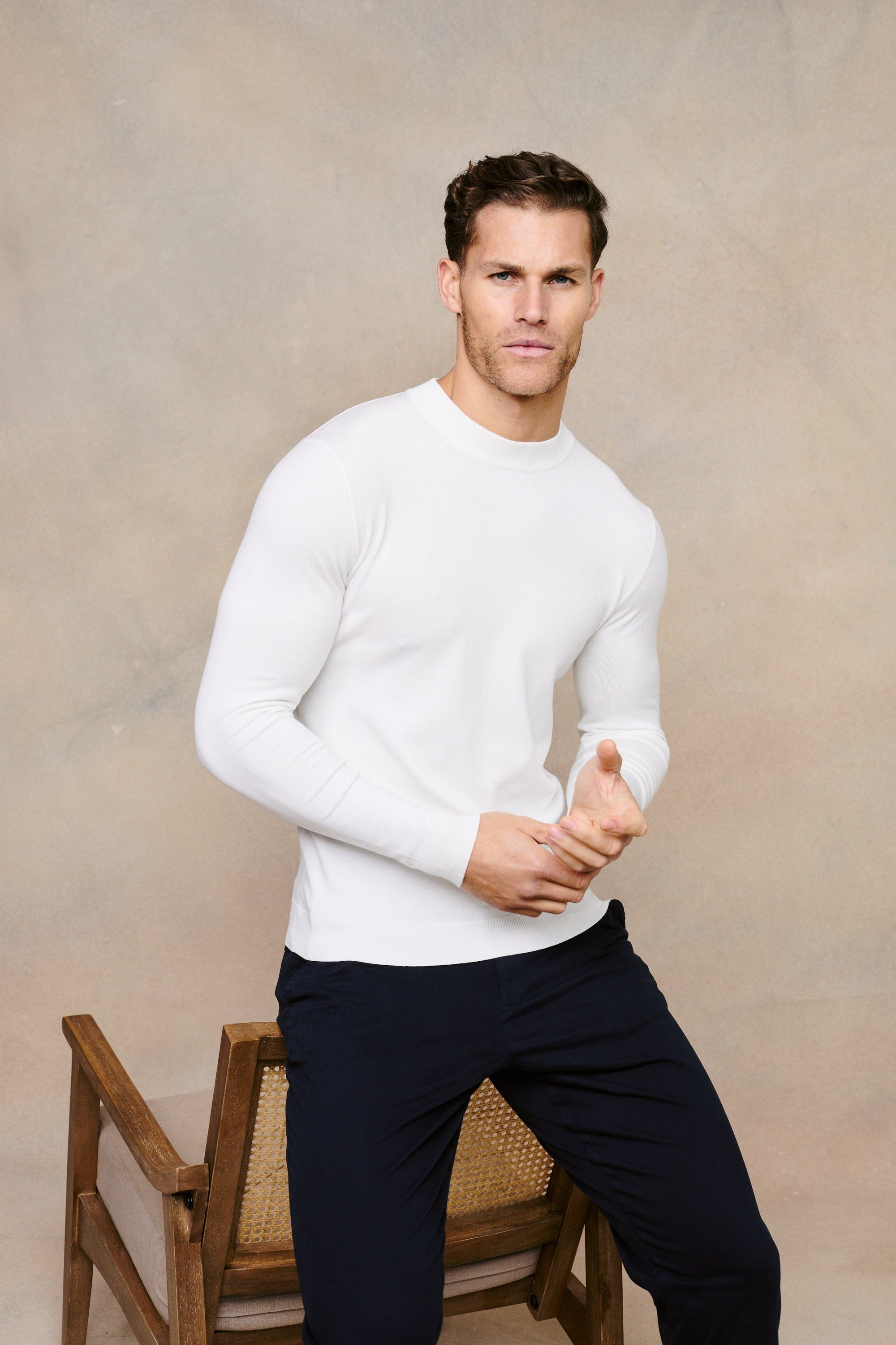 Noah Lightweight Crew Neck Sweater - Ecru