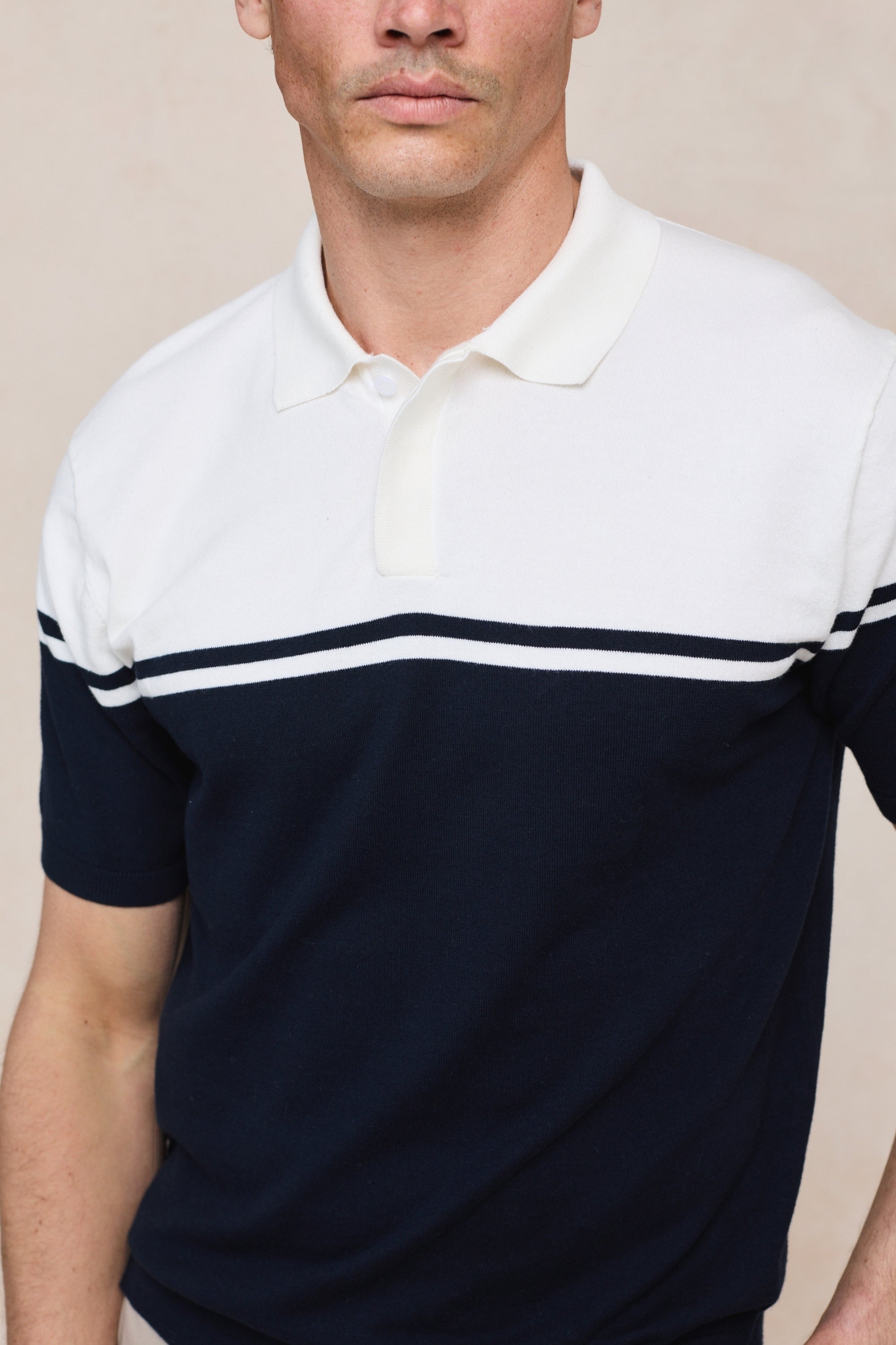 Vicolo Knitted Striped Block Polo SS - Ecru/Navy
