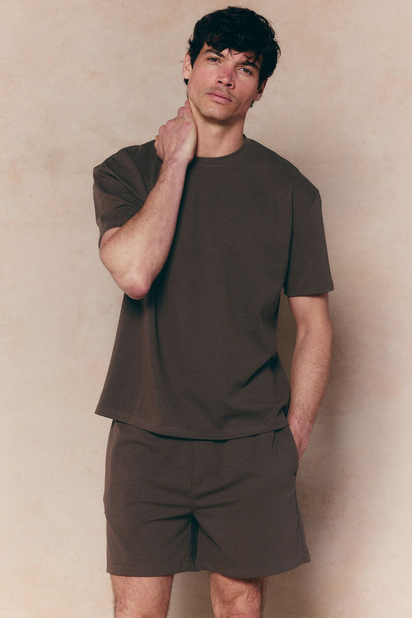 Tomas Elasticated Waist Short - Dark Brown