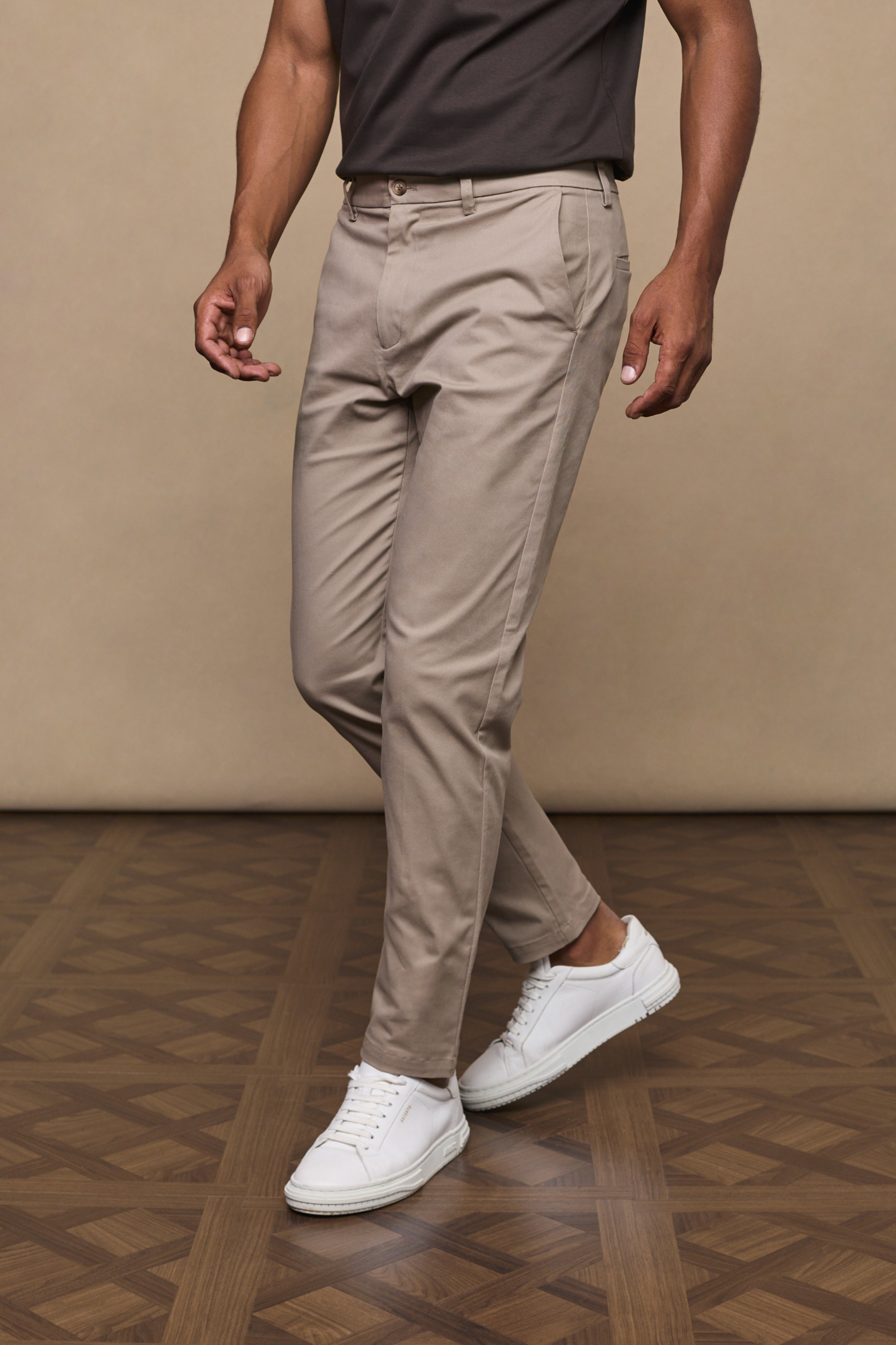 Elliot Easy Chino - Beige