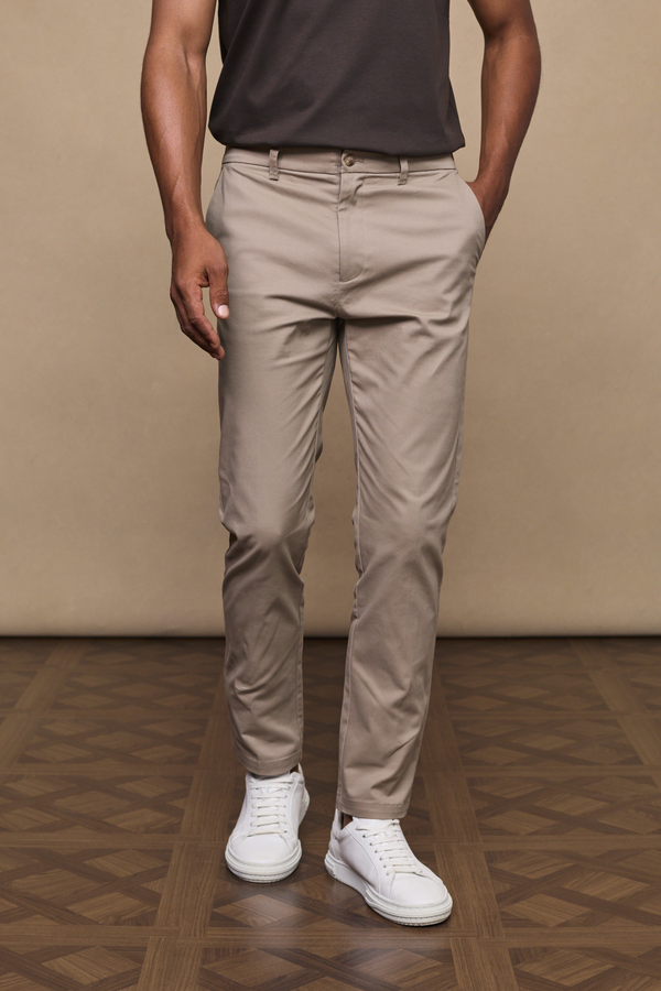 Elliot Easy Chino - Beige