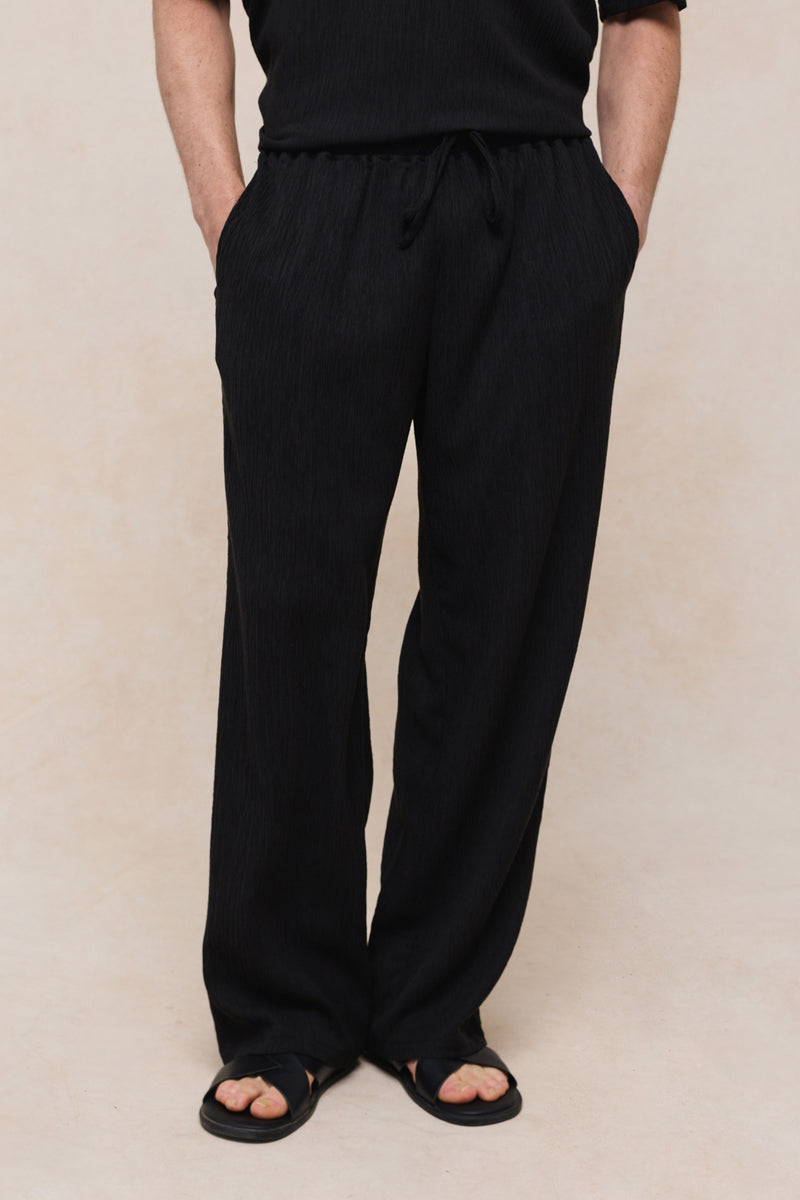 Silvano Crinkled Relaxed Trouser - Black