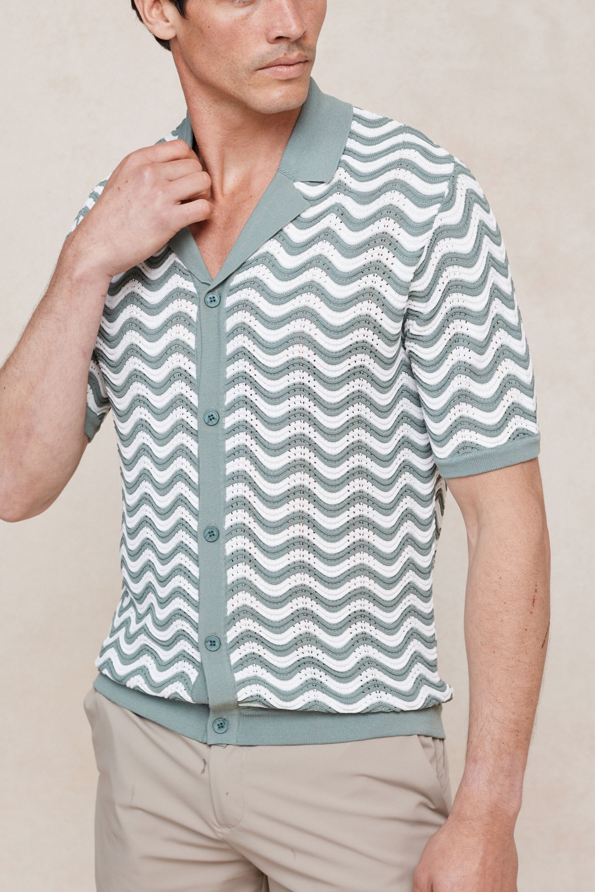 Serenita Knitted Shirt - Sage/White