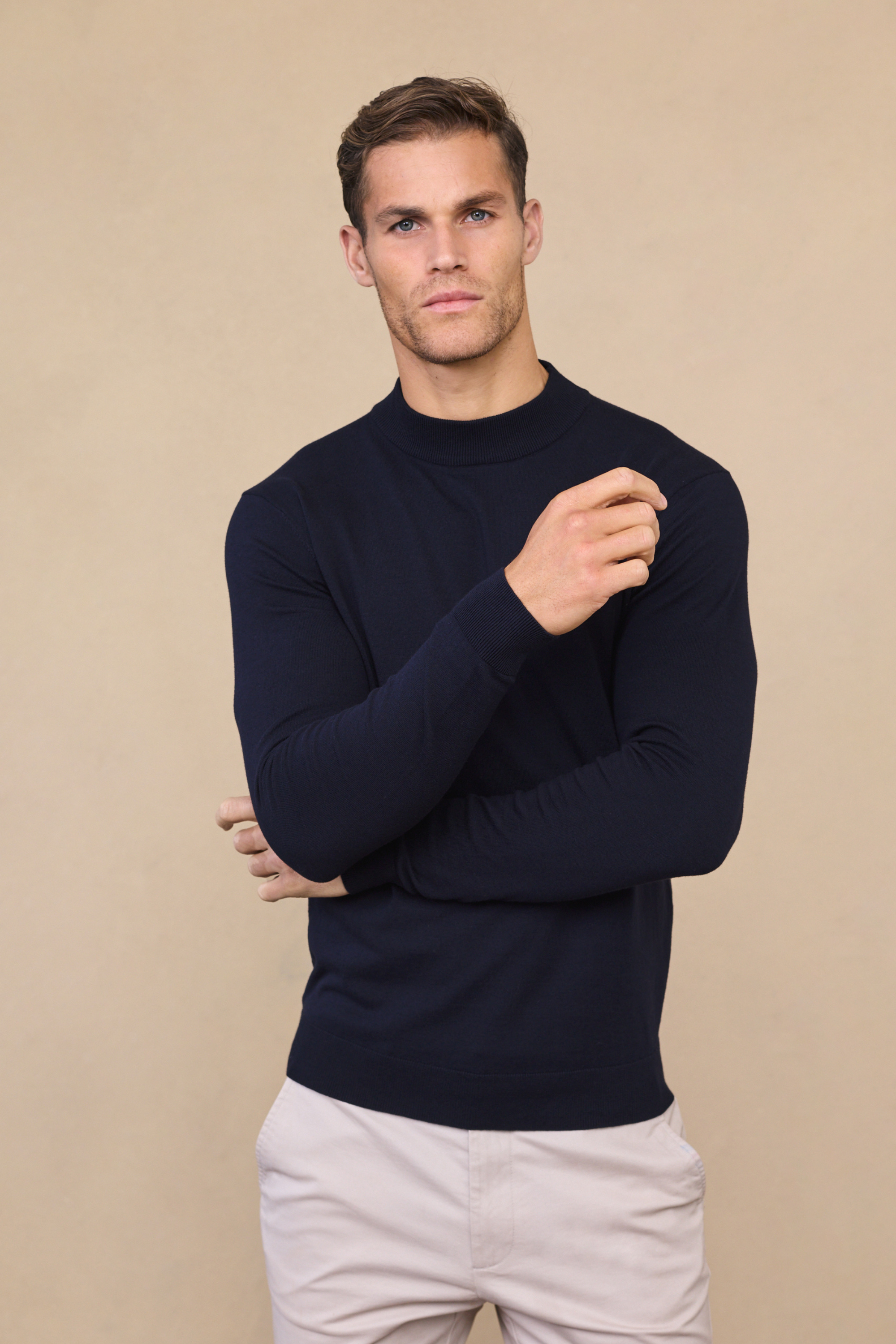 Noah Lightweight Crew Neck Sweater - Navy