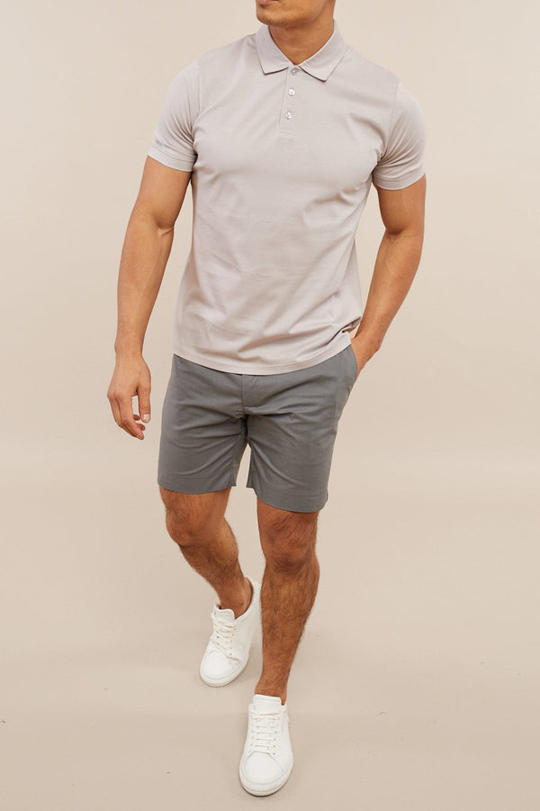 Luxuriöses Poloshirt mit merzerisierten Knöpfen – Blassgrau 