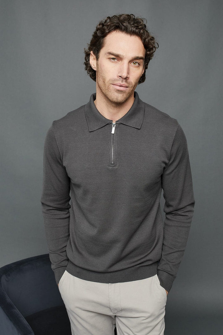KNITTED LONG SLEEVE ZIP POLO SHIRT - CHARCOAL