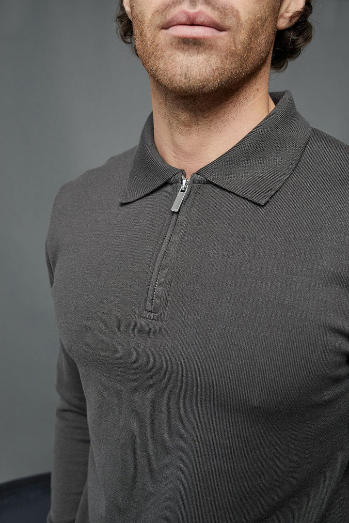 KNITTED LONG SLEEVE ZIP POLO SHIRT - CHARCOAL
