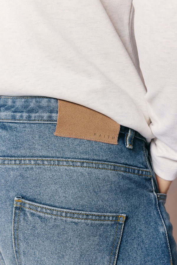 Mason Relaxed Fit Jeans - Midwash Indigo