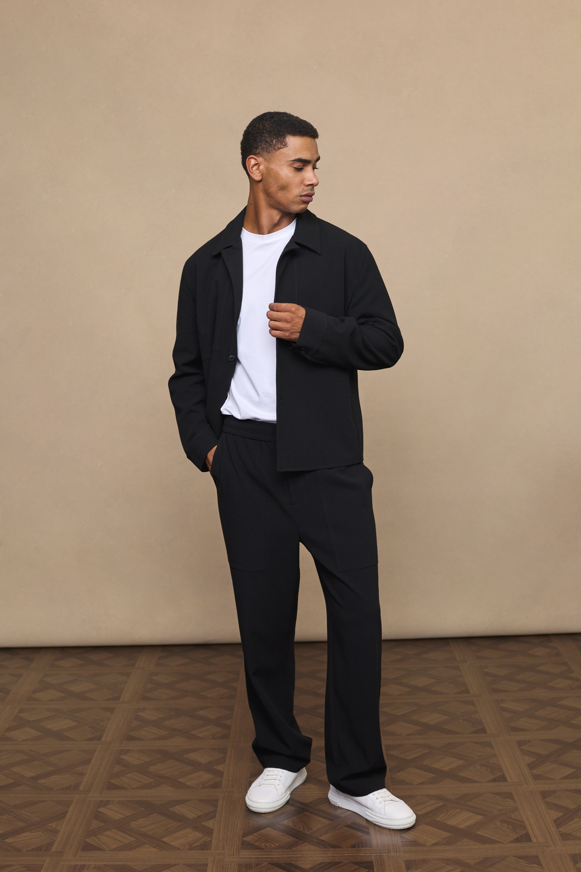 Julien Relaxed Panelled Trouser - Black
