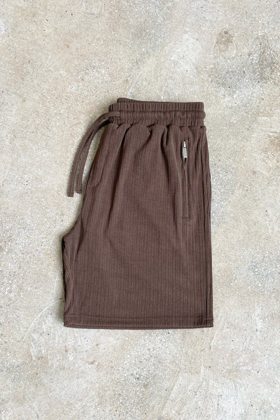 PLEATED SHORT - BROWN