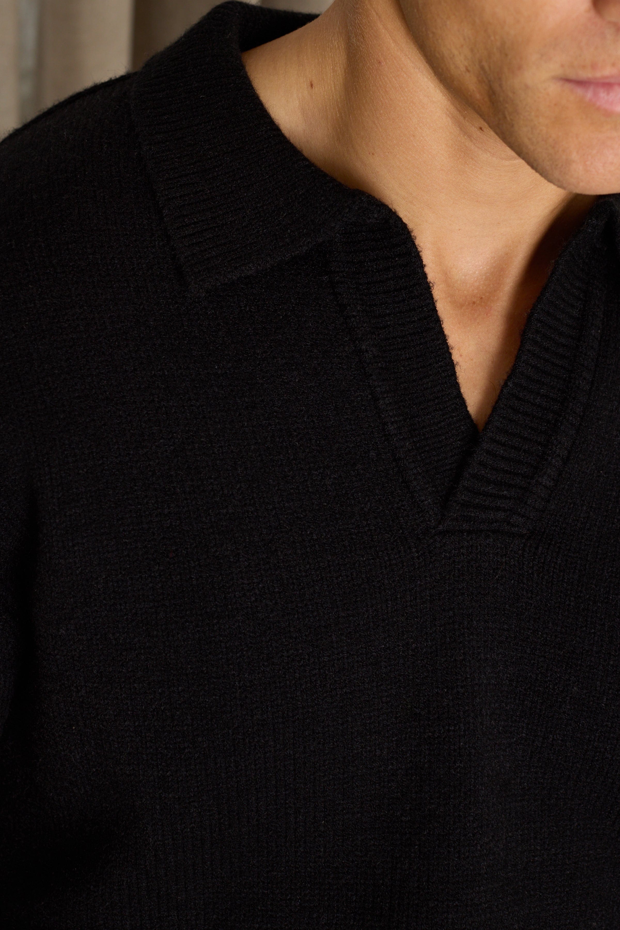 Dylan Chunky Knit Open Collar Sweater - Black