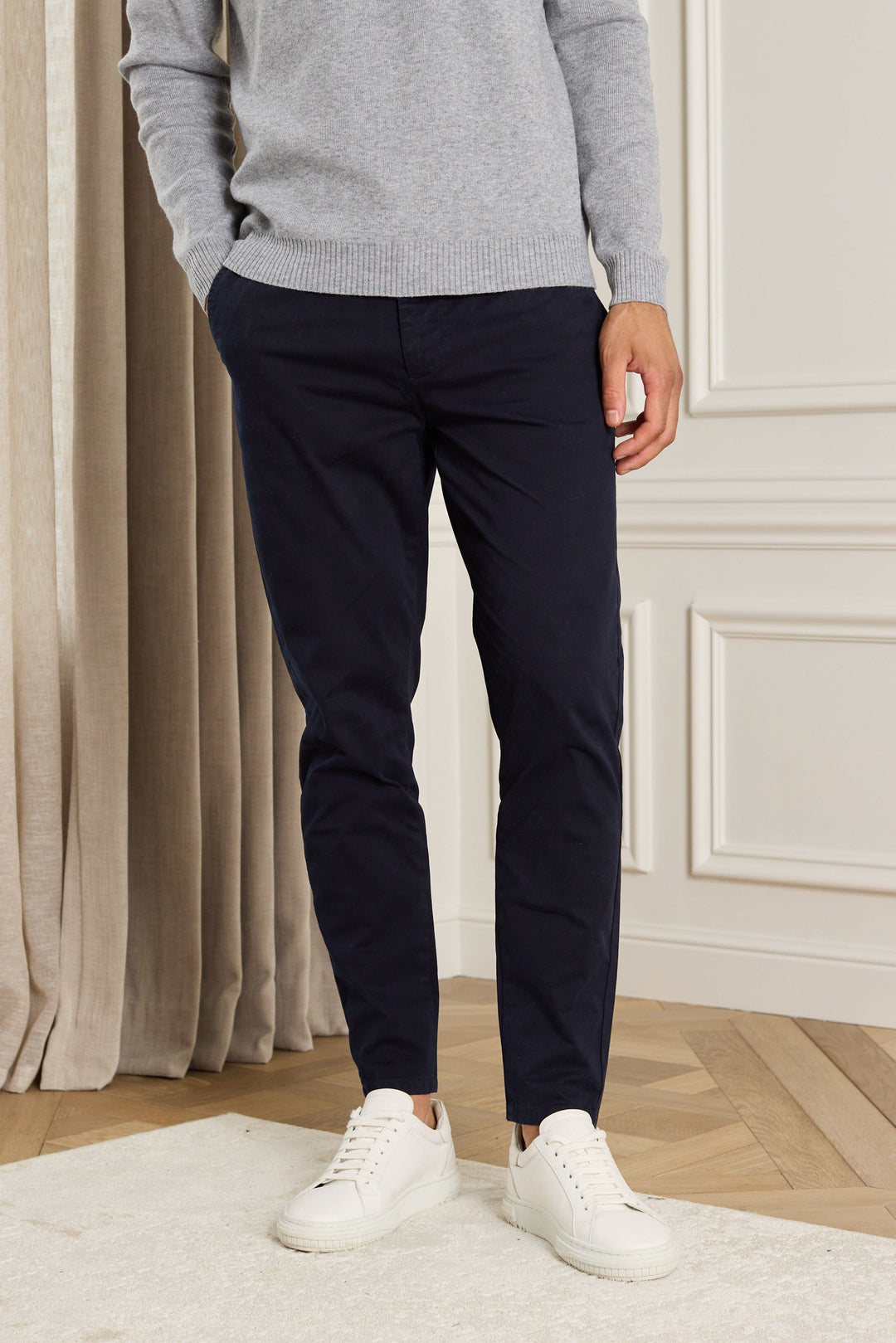 Lucas Tapered Leg Stretch Twill Chino - Navy