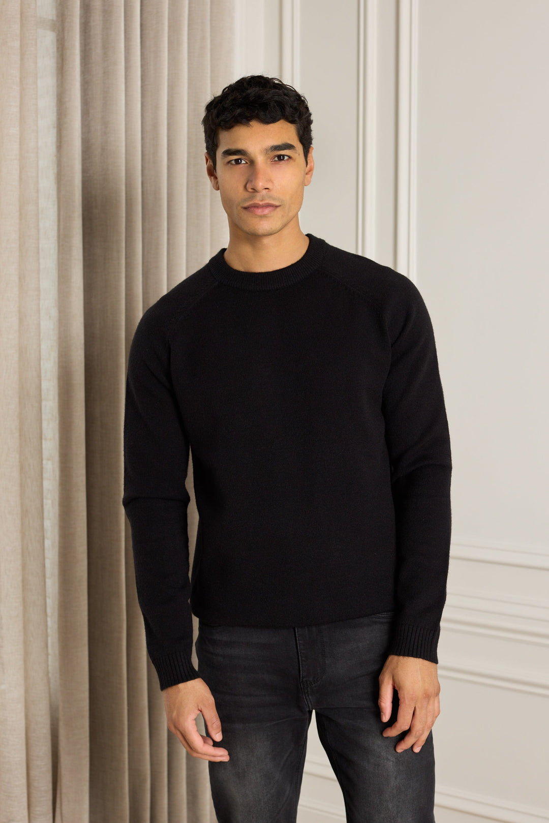 Lando Crew Neck Knit Sweater - Black