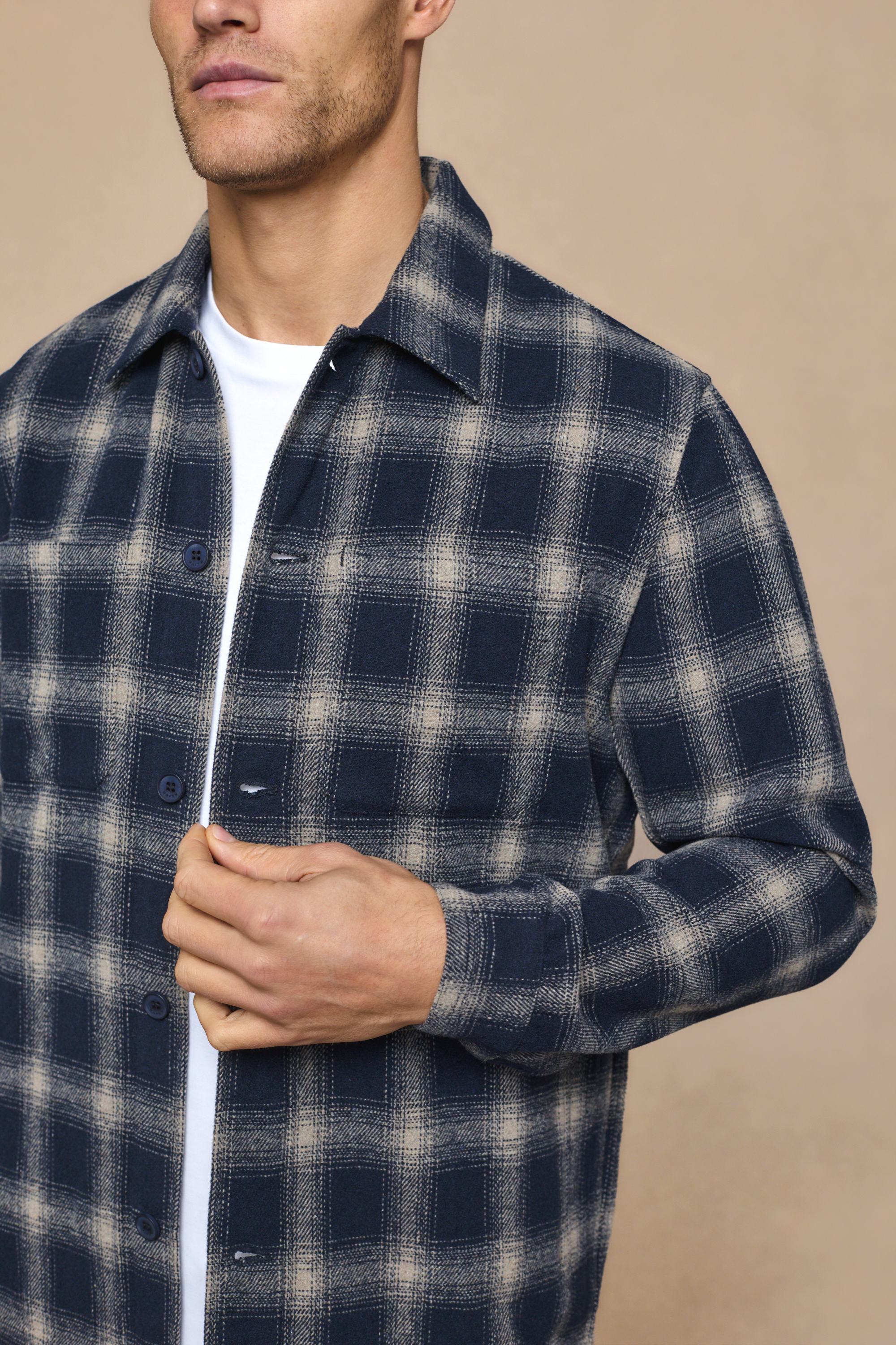 Vienna Wool Checked Overshirt - Navy/Ivory